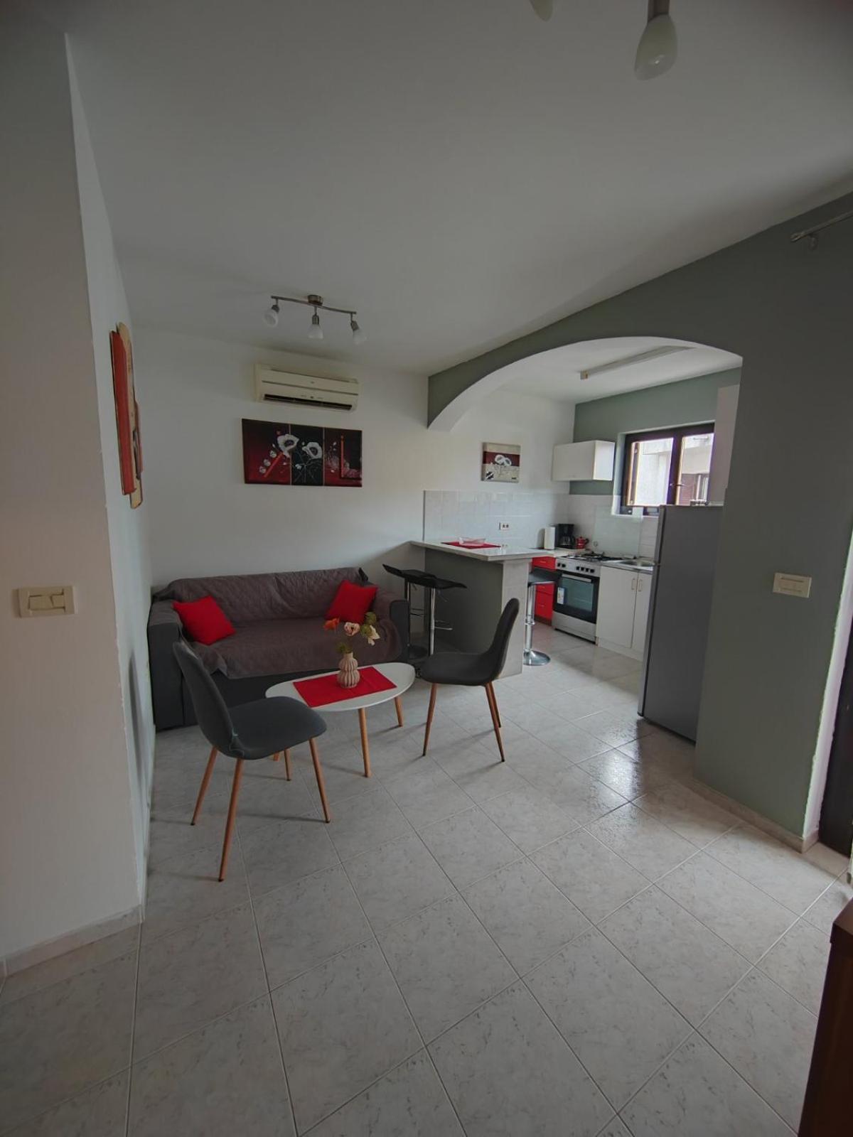 Apartment Vilma ロヴィニ エクステリア 写真